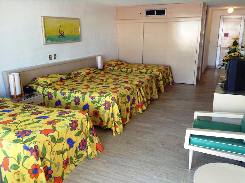Sands Acapulco Hotel & Bungalows Экстерьер фото